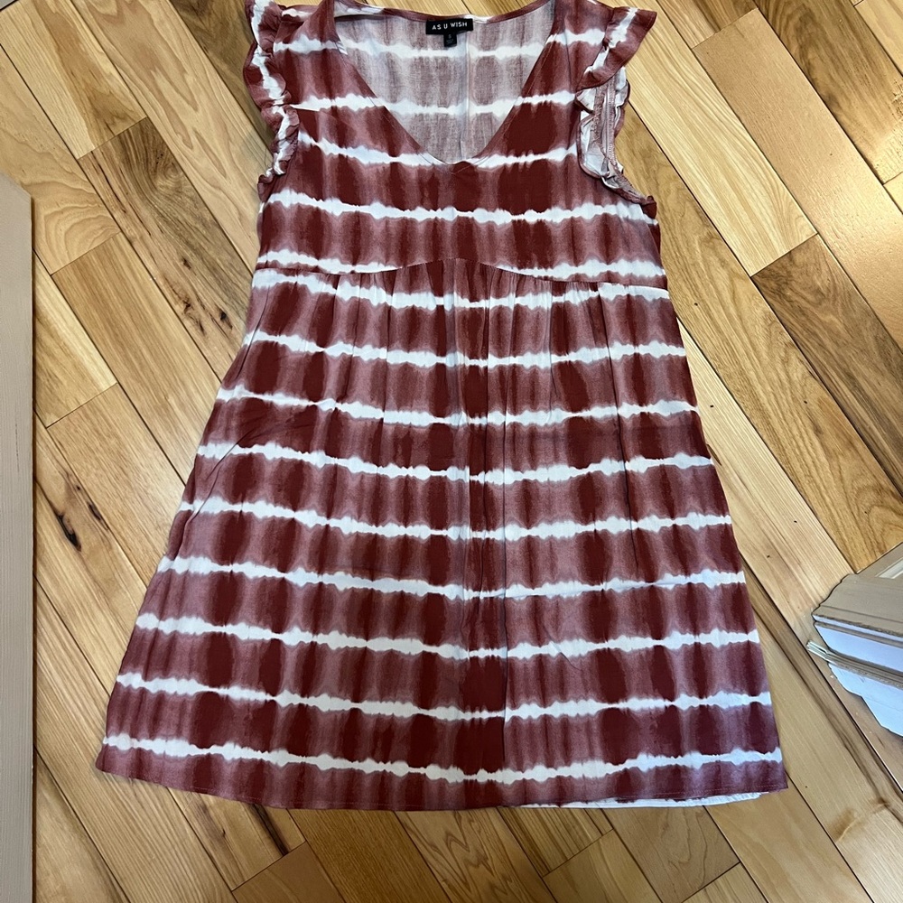 Women's Red and White Dress